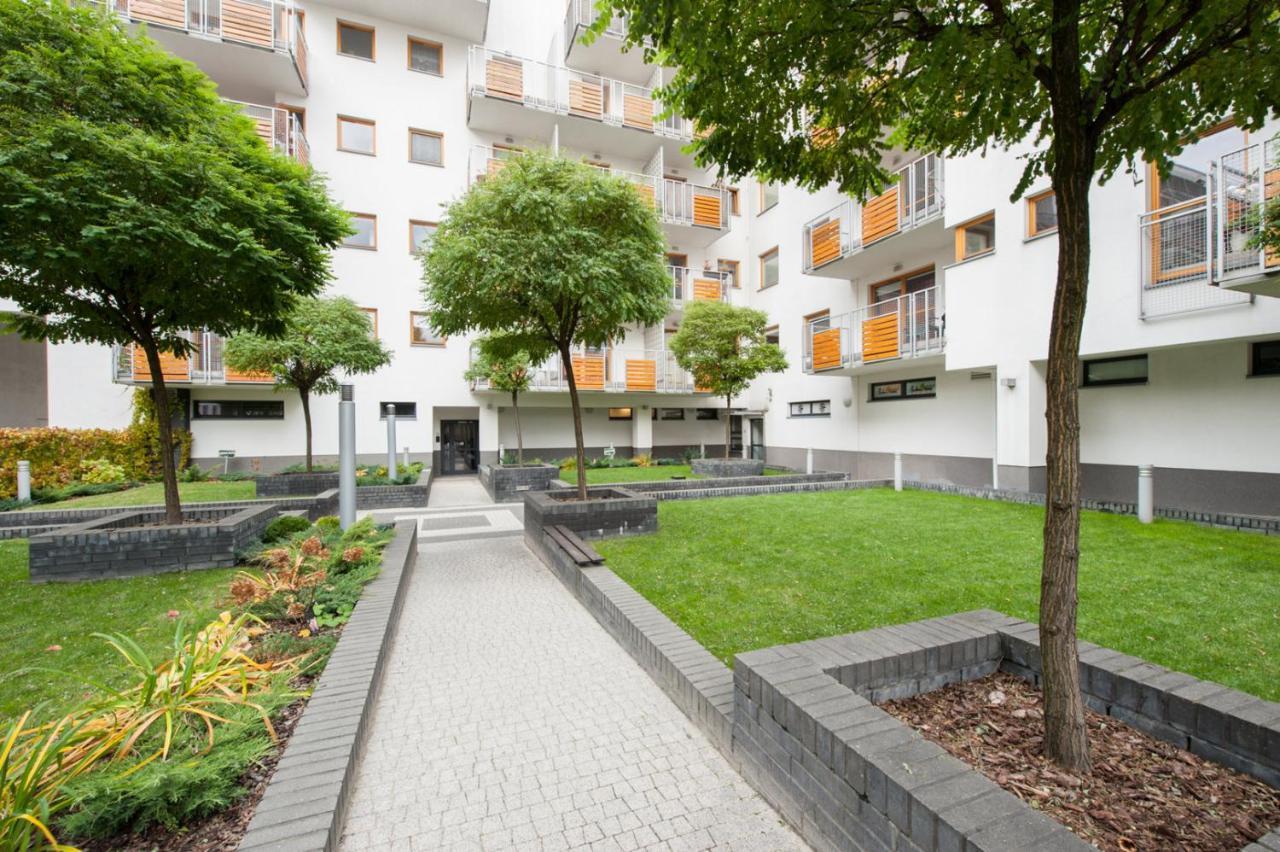 Superapart Chelmska 9 Warszawa Eksteriør billede